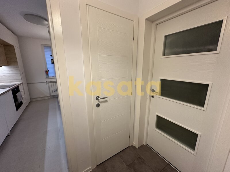 Apartament 2 Camere 🏡 | Decomandat | Etaj 4/10 🏢 | Parc 🌳