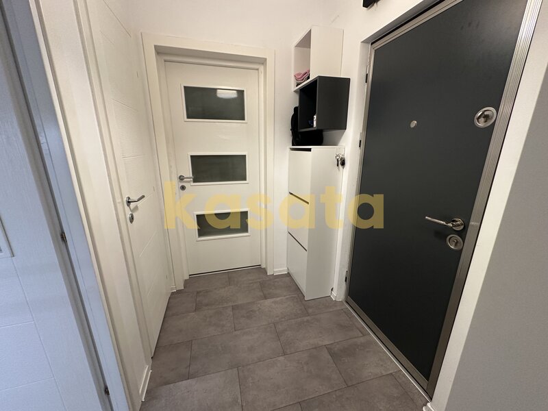 Apartament 2 Camere 🏡 | Decomandat | Etaj 4/10 🏢 | Parc 🌳